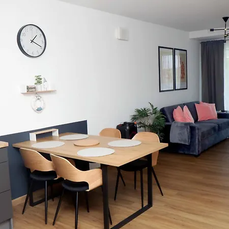 Heidi-Apartament Kolobrzeg Exterior photo